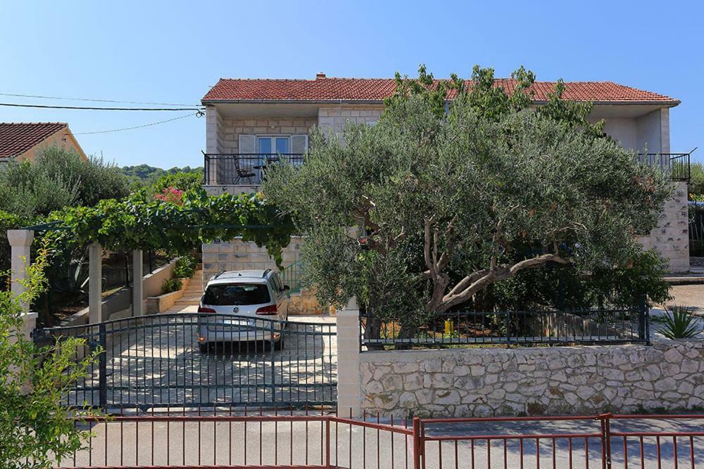Apartments Off سوبيتار المظهر الخارجي الصورة
